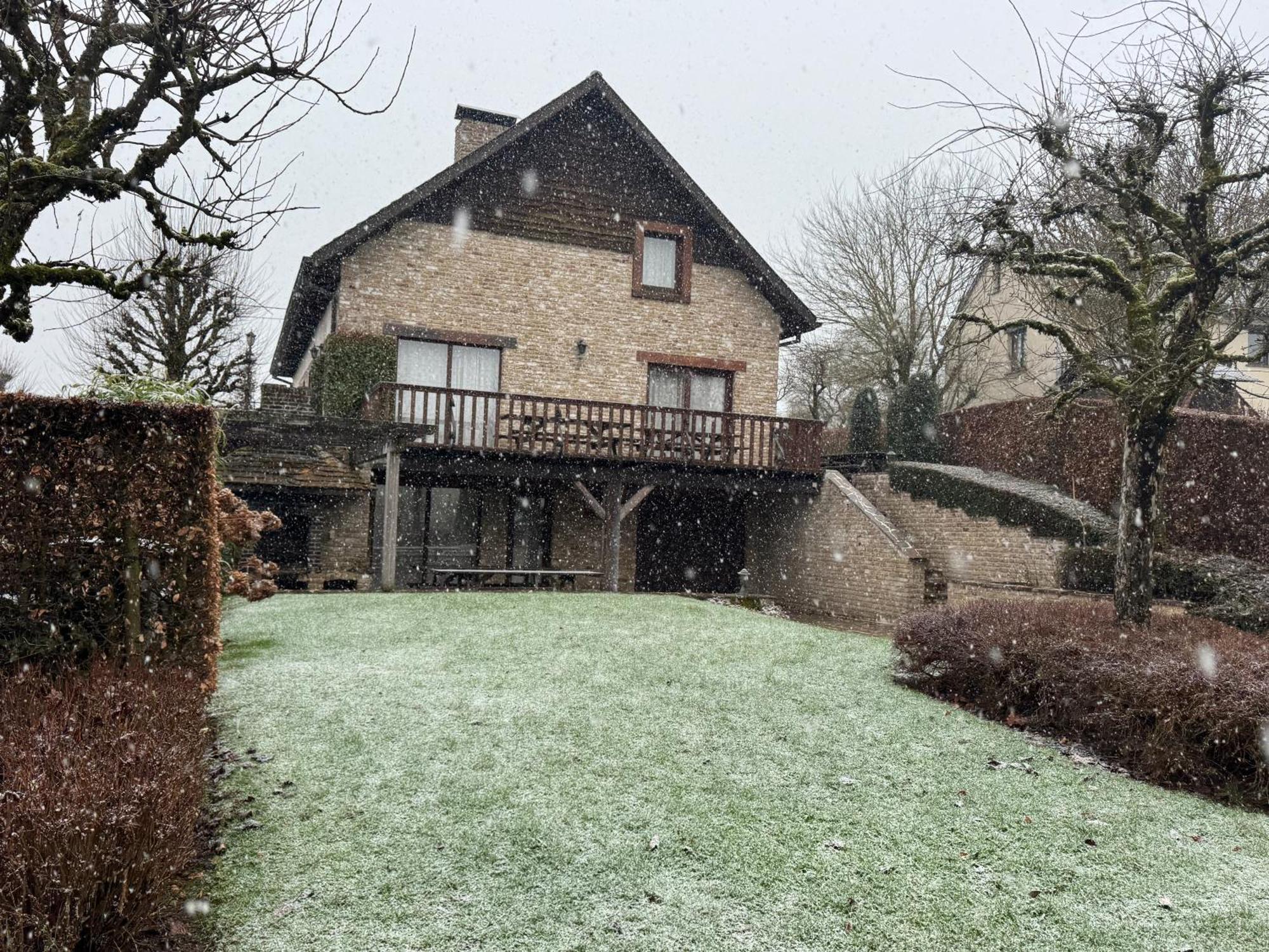 Ferienwohnung Gueyraude Houffalize Exterior foto